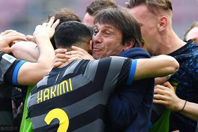 包含萨索洛客场逼平对手,拿到关键分数的词条 包含萨索洛客场逼平对手,拿到关键分数的词条