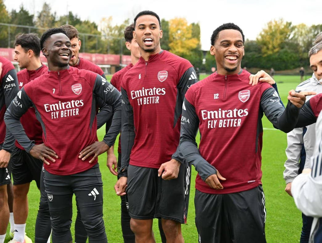 包含阿森纳客场取胜,连续三场不败的词条 包含阿森纳客场取胜,连续三场不败的词条