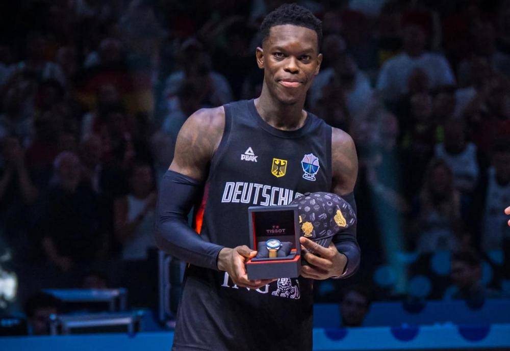 德国队实力强大,夺得团体赛冠军 德国队实力强大,夺得团体赛冠军