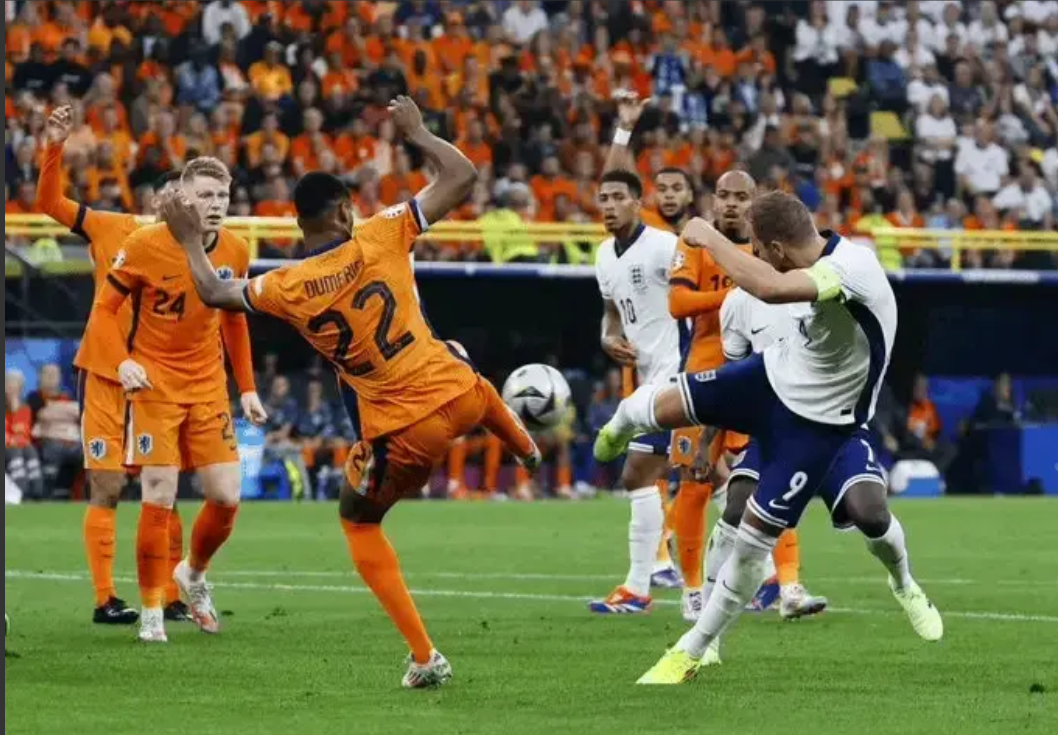 荷兰国家队备战新赛季展望乐观的简单介绍